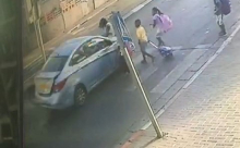 شاهد: اصابة متوسطة لسيدة "حامل" بحادث دهس "ضرب وهرب" بيافا واعتقال السائق